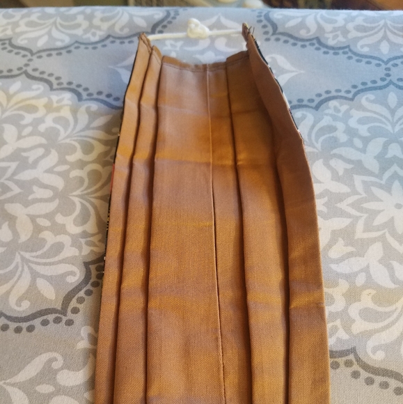 Protective mask - Picture 5 of 6